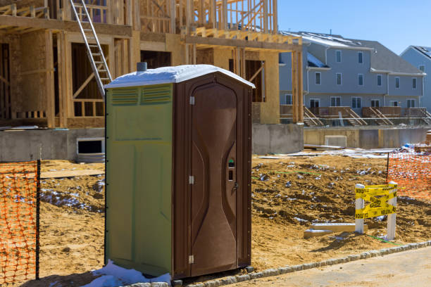 Best Emergency porta potty rental  in Altamont, OR